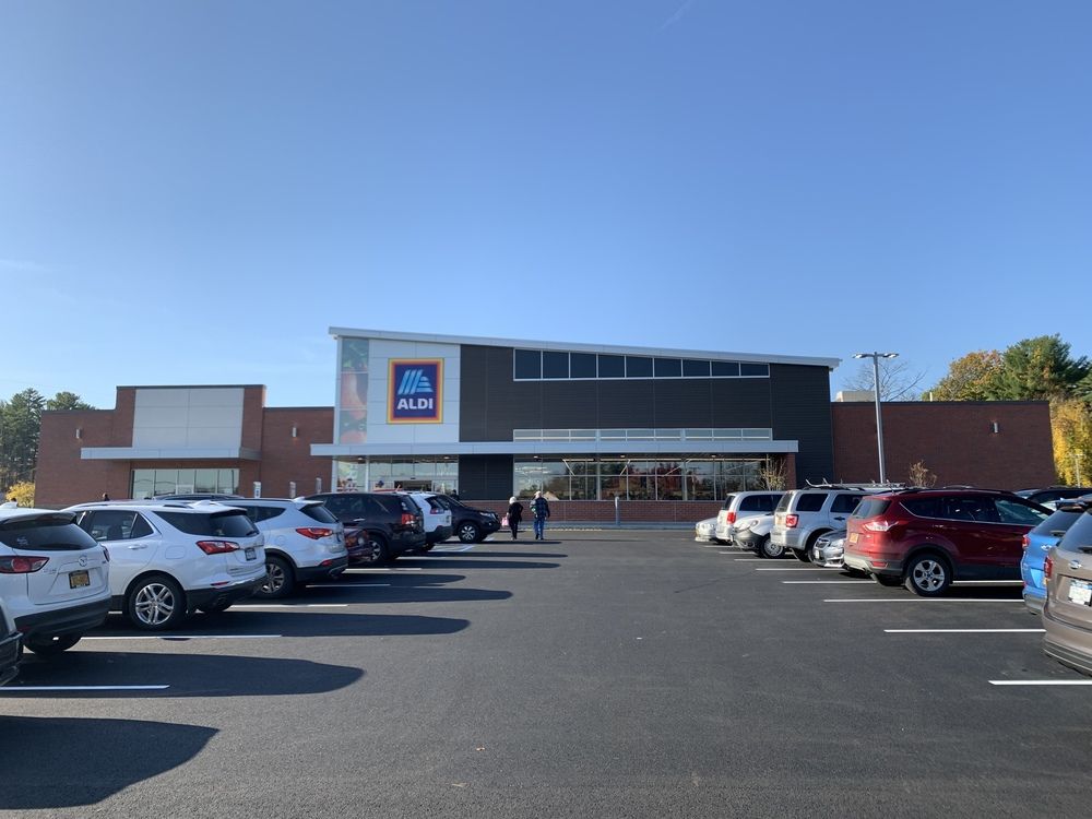 763 Glen St, Queensbury, NY 12804